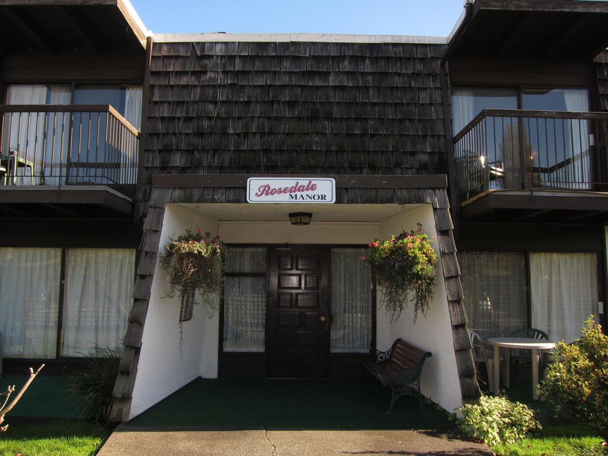 Rosedale Manor Aparthotel Duncan Exterior photo